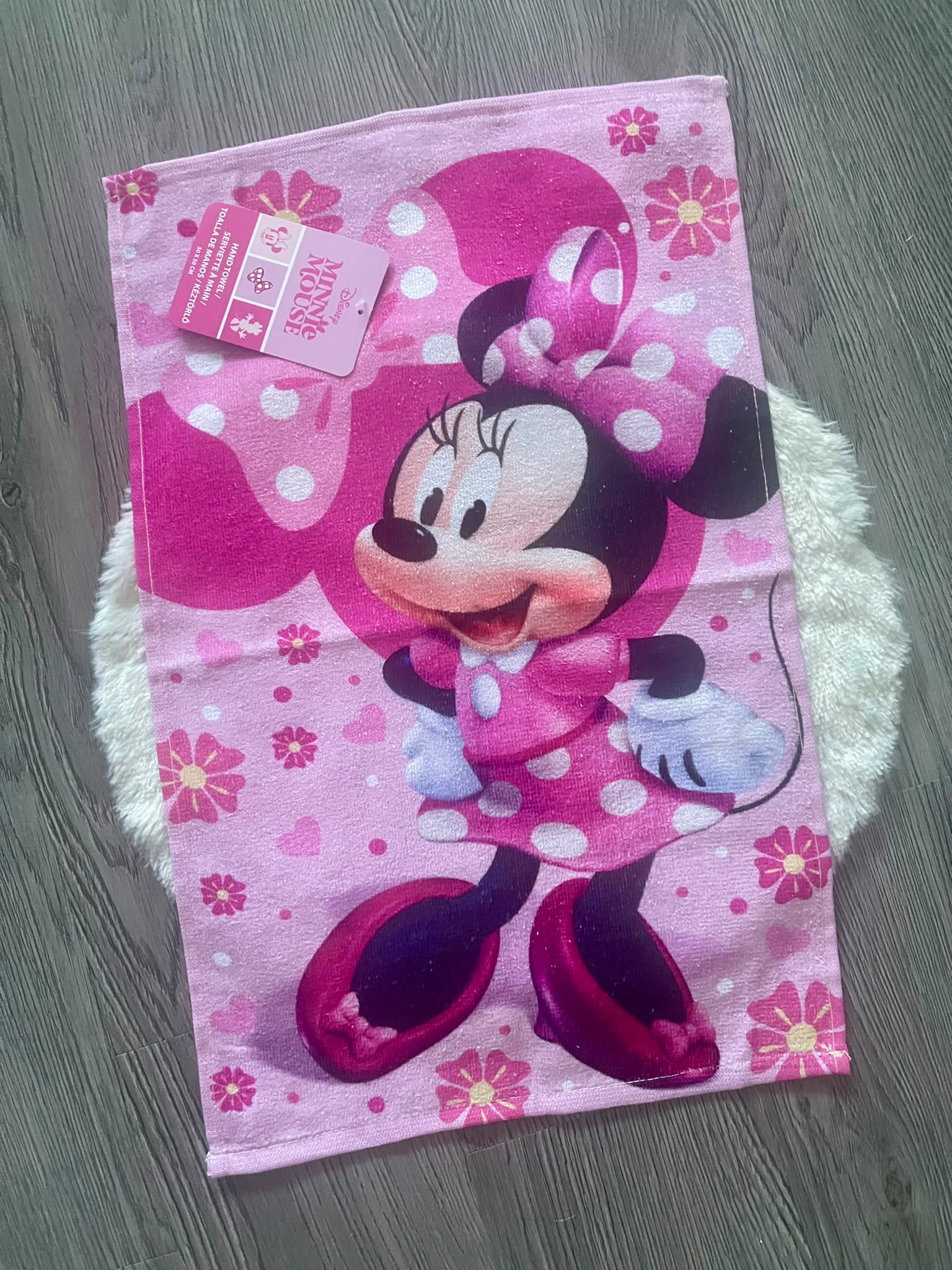 Minnie Maus Handtuch 30x50cm – 100% Baumwolle